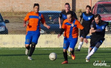 El Lago Argentino gana y se aleja en la punta del campeonato.