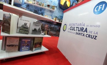 Feria Internacional del Libro: Lleg&oacute; el d&iacute;a de Santa Cruz