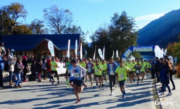 Mu&ntilde;oz y Neipal ganadores de la Media Marat&oacute;n del Glaciar