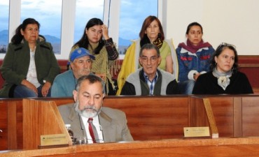 N&uacute;&ntilde;ez pide informes sobre obras de Naci&oacute;n pendientes