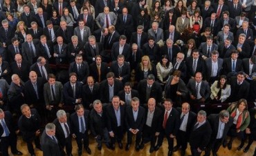 Naci&oacute;n, Provincias y privados firmaron el Plan Federal de Turismo 