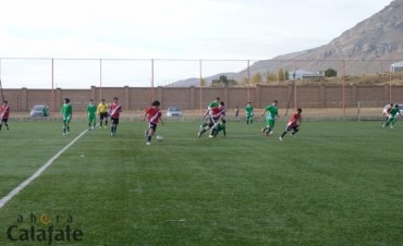 F&uacute;tbol: arrancan las Inferiores y la Primera juega la 2da fecha