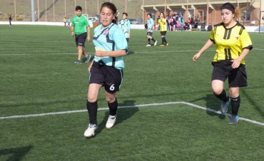 Se jug&oacute; la tercera fecha del F&uacute;tbol Femenino
