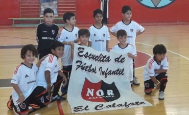 Equipos de El Calafate en Torneo de Futsal Infantil en Piedra Buena 