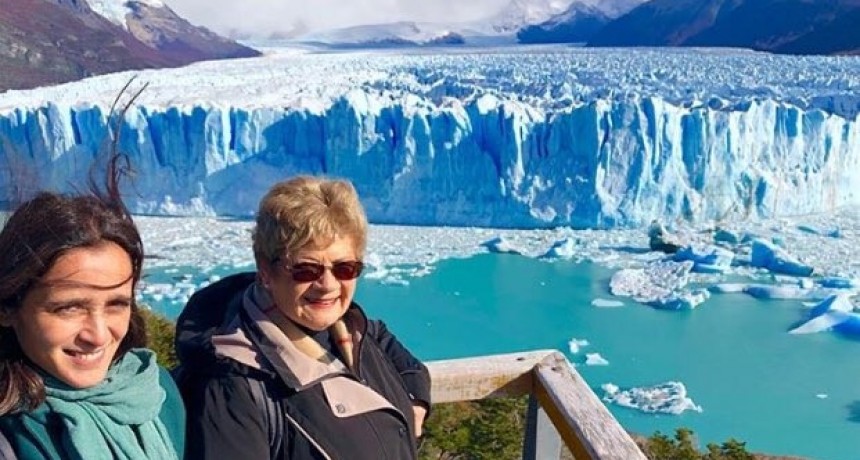 Julieta Venegas conoci&oacute; el glaciar.