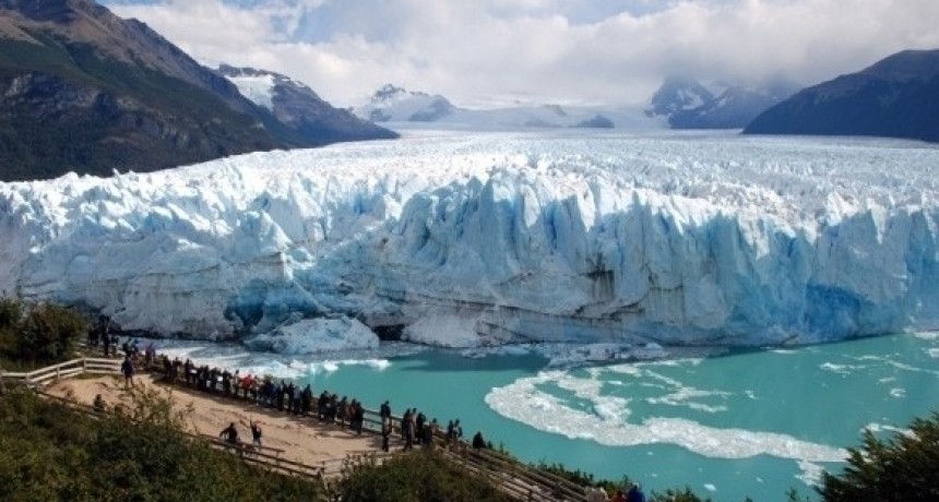 Santa Cruz podr&iacute;a dejar de prestar y explotar servicios en Parque Nacional Los Glaciares.