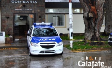 Un hombre apu&ntilde;alado y otro detenido