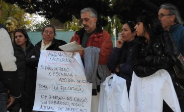 Padres de El Calafate piden acortar vacaciones y/o clases los s&aacute;bados