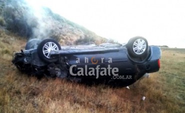 Volc&oacute; con su auto y nadie lo auxili&oacute;