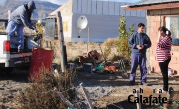 Comienza reparto de carb&oacute;n y le&ntilde;a