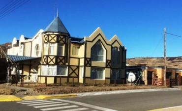 Pol&eacute;mica en El Chalt&eacute;n por una donaci&oacute;n del Hotel La Aldea 