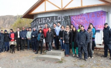 El Chalt&eacute;n: Intendente Andrade ya enfrenta su primer paro 