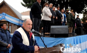 Fecha Patria. El discurso pol&iacute;tico fue el del cura de la ciudad