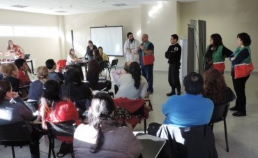 Convocan a personal de Salud, Polic&iacute;a y Bomberos a Curso de Emergencias