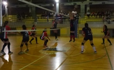 Regres&oacute; la Liga de Voley de El Calafate