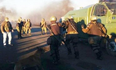 Justicia federal orden&oacute; desalojar el acceso a la capital provincial.