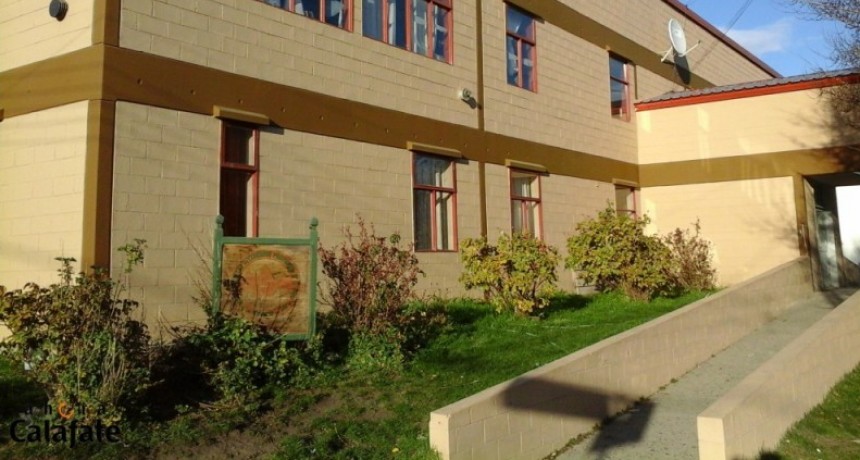 El ajuste lleg&oacute; a los colegios  
