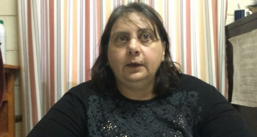 CIERRE DE CURSOS. La rectora del Colegio 9 desminti&oacute; a la Directora provincial 