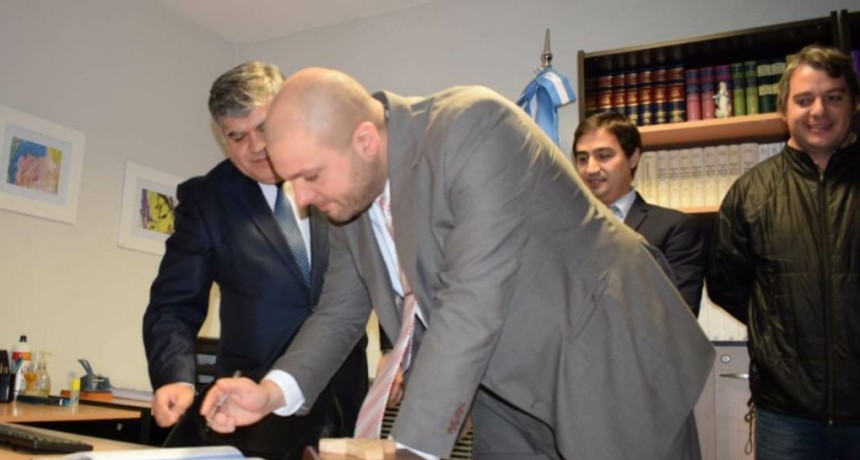 Asumi&oacute; el nuevo Defensor P&uacute;blico Oficial de El Calafate