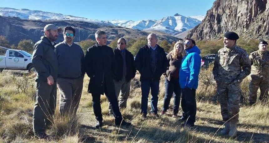 El Chalt&eacute;n. Ej&eacute;rcito realiza pr&aacute;cticas de salvamento en monta&ntilde;a