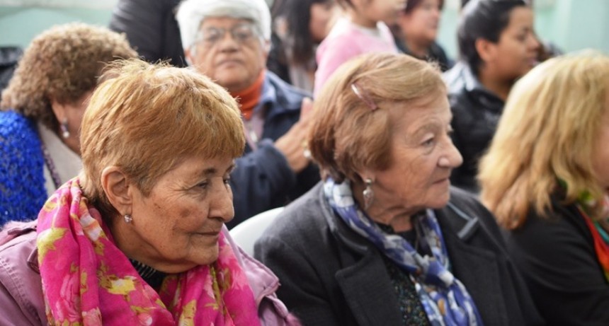 Piden crear Defensor&iacute;as P&uacute;blicas del Adulto Mayor y personas con Discapacidad