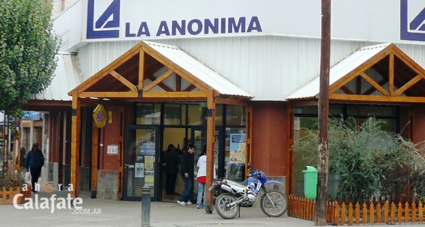 Suspenden a un polic&iacute;a por hurto en un supermercado