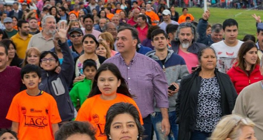 Belloni anuncia e informa sobre su candidatura