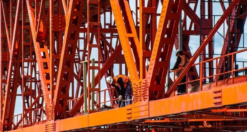 Corte total de circulaci&oacute;n en el puente sobre R&iacute;o Santa Cruz
