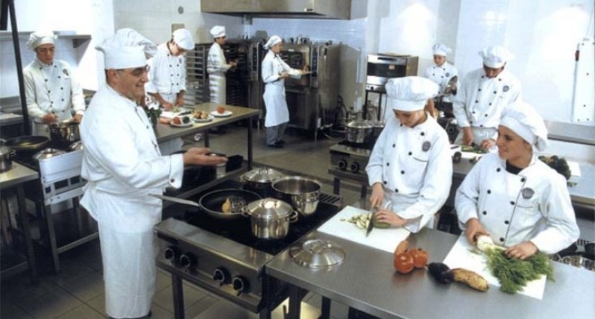 Gastron&oacute;micos y Hoteleros lograron un  43 % de aumento 