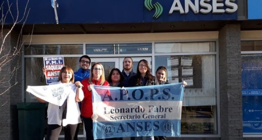 Reclamo de trabajadores de la ANSES