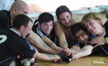 Hockey Pista: Cacha&ntilde;as y Espartanos clasificaron invictos