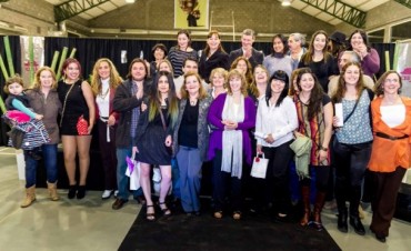 Siete egresados del CES recibieron sus diplomas