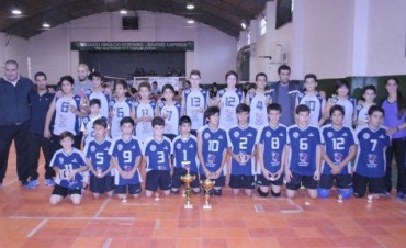 Santa Cruz CAMPE&Oacute;N del torneo Patag&oacute;nico Sub. 13 de Voley