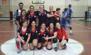 A.MU.VO.CA. Femenino Sub Campe&oacute;n de la Liga Riogalleguense