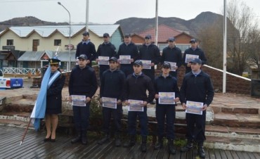 Juraron a la bandera los primeros agentes de El Chalt&eacute;n