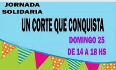 Peluqueros locales cortan el cabello de manera solidaria 