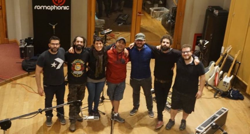 La Kandonga grab&oacute; las bases de su tercer disco en Romaphonic.