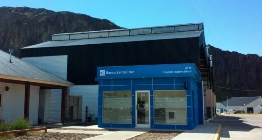 Piden mejorar los servicios del banco Santa Cruz en El Chalt&eacute;n