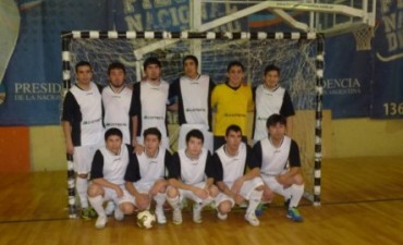 Patagones gan&oacute; y es m&aacute;s l&iacute;der en la Primera B del futsal
