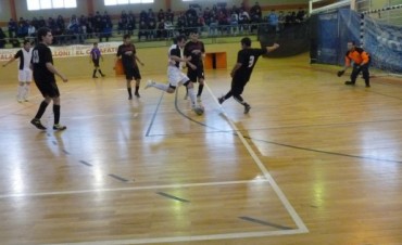 Futsal: Bronco &ldquo;A&rdquo; qued&oacute; como &uacute;nico l&iacute;der de la Primera A.