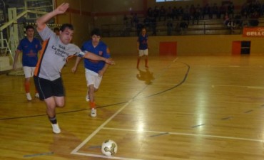 Los Moyejas nuevos punteros del Futsal de Primera A