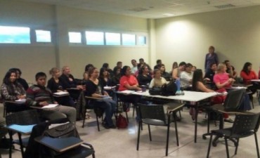 UNPA: Estudiantes reclaman que se habiliten mesas de examen en El Calafate
