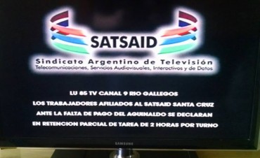 Trabajadores de TV estatal  inician medidas por el aguinaldo.