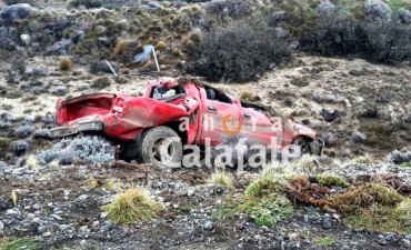 Vuelco en ruta de acceso a El Calafate