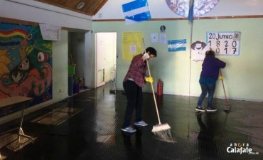 El Chalt&eacute;n. CPE todav&iacute;a no pag&oacute; por la limpieza de escuelas