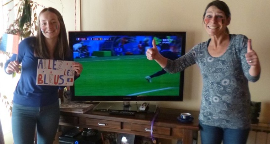 Francia &ndash; B&eacute;lgica asi lo vivieron dos hinchas en El Calafate