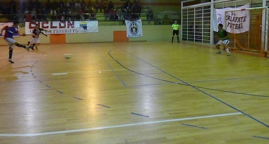 Arranc&oacute; los 4tos de Final del Futsal de la Primera B