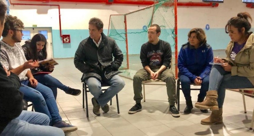 Costa: &ldquo;La plata no est&aacute; llegando a las escuelas&rdquo;