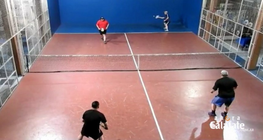 Comenz&oacute; el Torneo de Paddle &ldquo;70 A&ntilde;os el Club&rdquo;