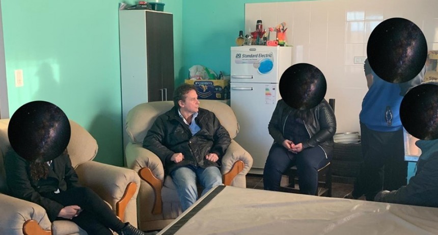 Campa&ntilde;a. La pol&eacute;mica por los rostros cubiertos de vecinos de El Calafate